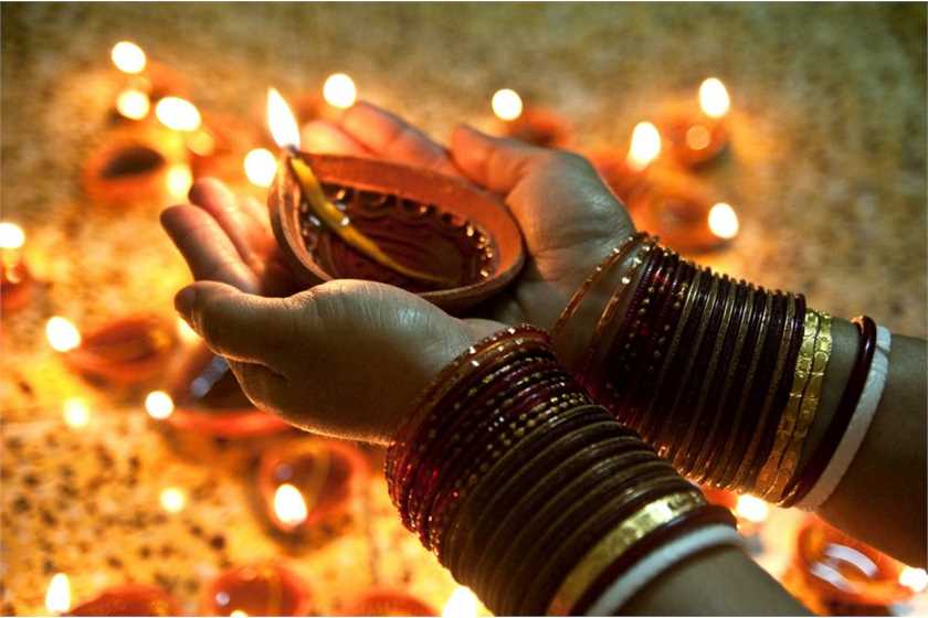 Do some great things to make this Diwali memorable