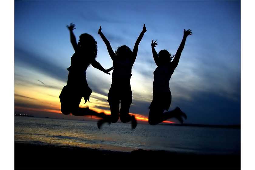 Why Should you remain single till 25 and then Marry?