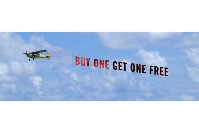 Advantages of using flying banners in advertising