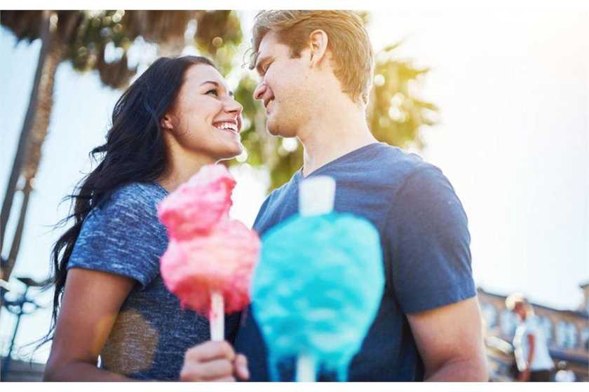 Can girls and guys be just good friends?