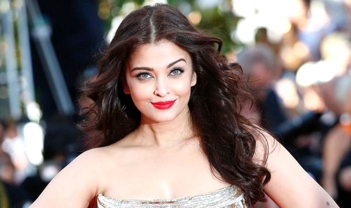 Aishwarya Rai awarded as “Global Indian” of the year. Is she deserving? 