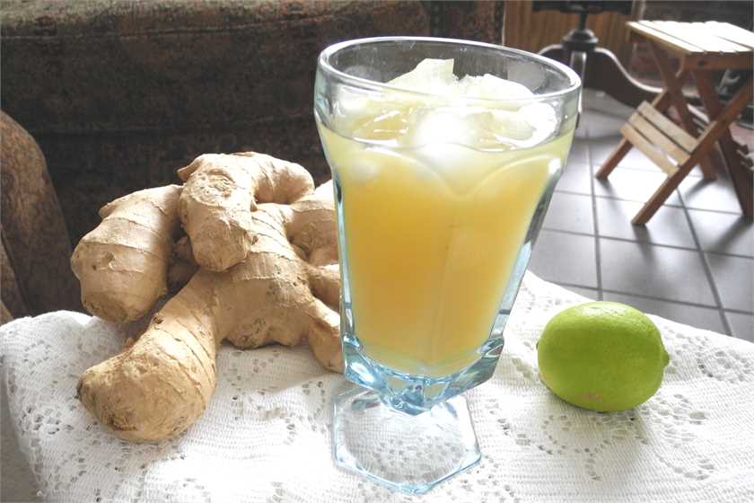 Amazing benefits and uses of ginger juice