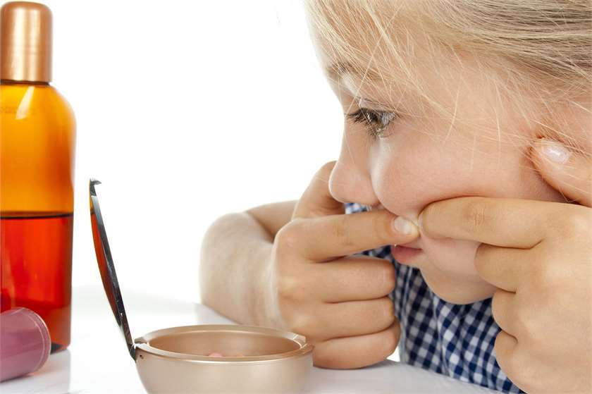 How to Deal with Early Puberty?