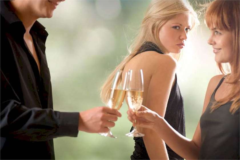 How to deal with being 'The Other Woman'?