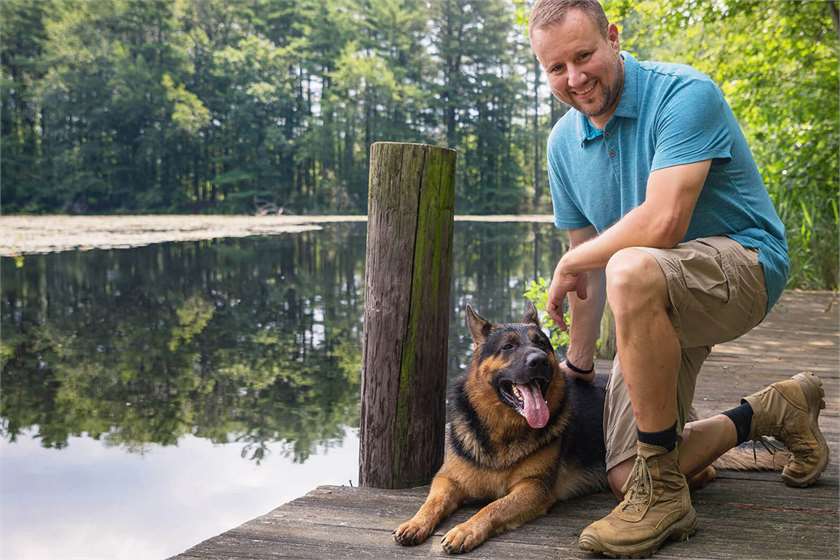 Inspiring Story: This Air Force Veteran with PTSD is building Tiny Homes for other Vets in Need