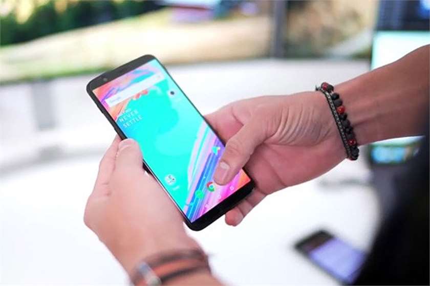 What is specification of OnePlus 5t Mobile Phone?