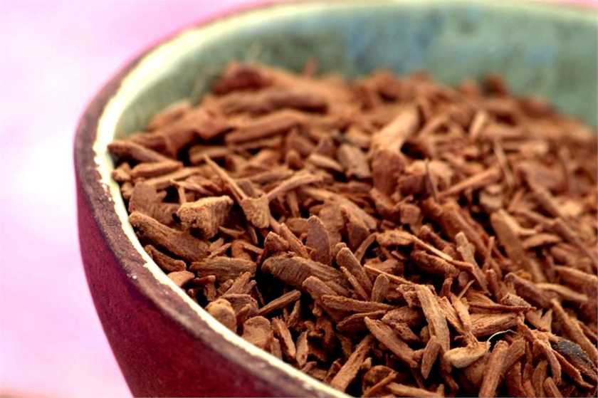 Benefits of using sandalwood essential oil.