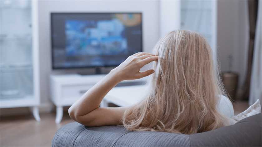 What are the disadvantages of watching TV?