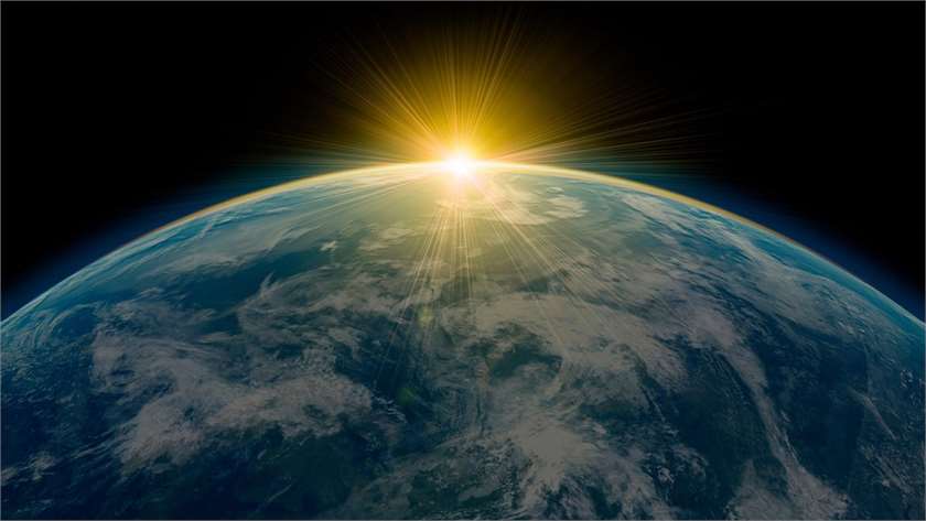 The longest and the shortest days of the year