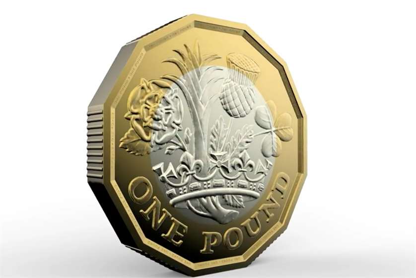 New 12-sided British pound coin in circulation