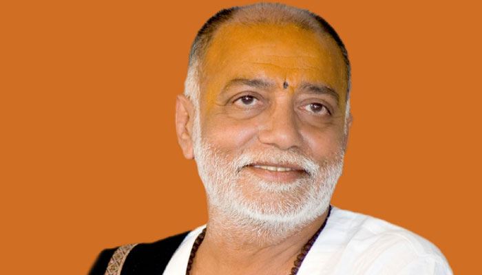 About Morari Bapu