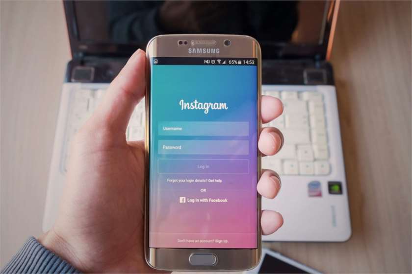 Not On Instagram? 10 Reasons Why You Should Join This Social Media Platform!