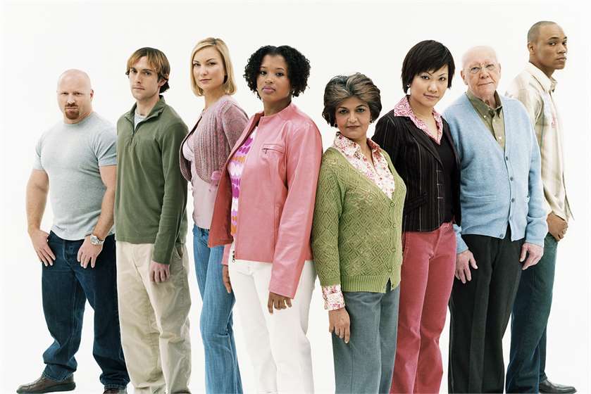 13 Celebrities Who Defied The Socially Acceptable Right Age To Have Kids