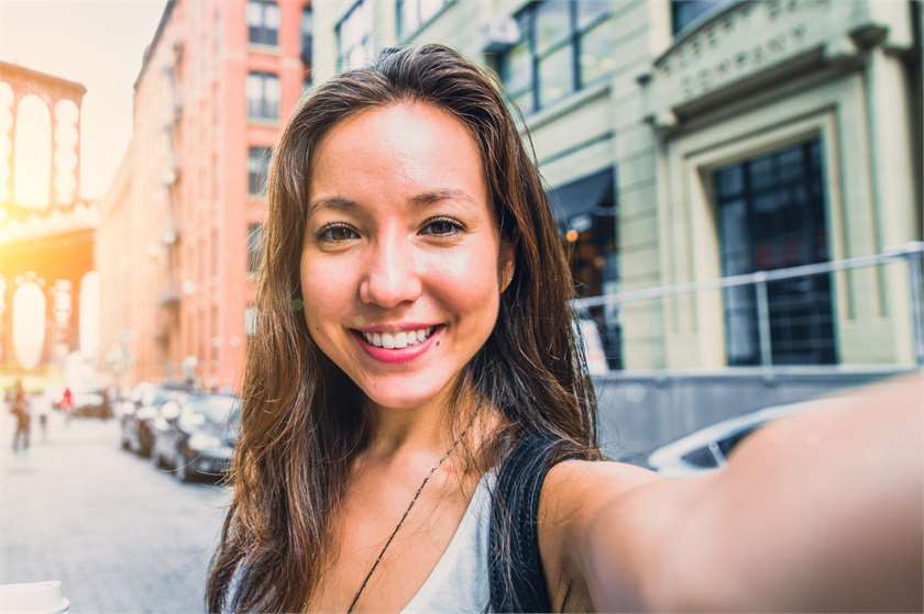 11 Apps To Get That Perfect Selfie