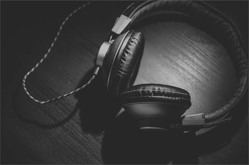 Which is the Best Headphone to buy on the Internet?