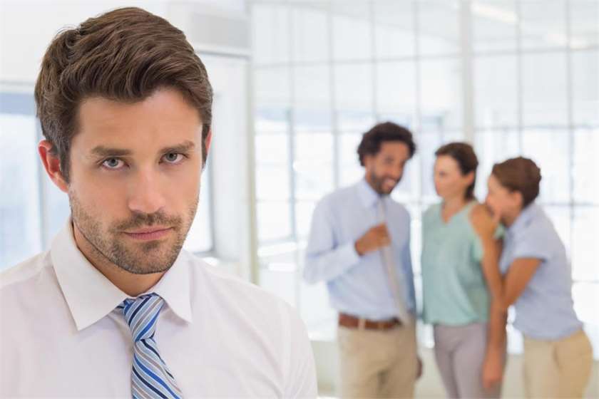 How to Deal with Malicious Rumors in Office?