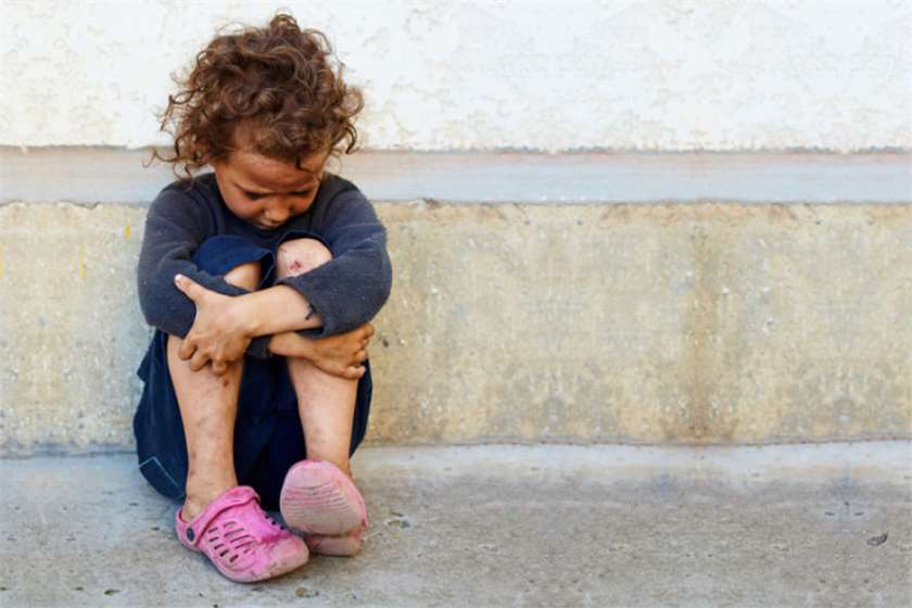 How a Neglected Childhood affects the Child?