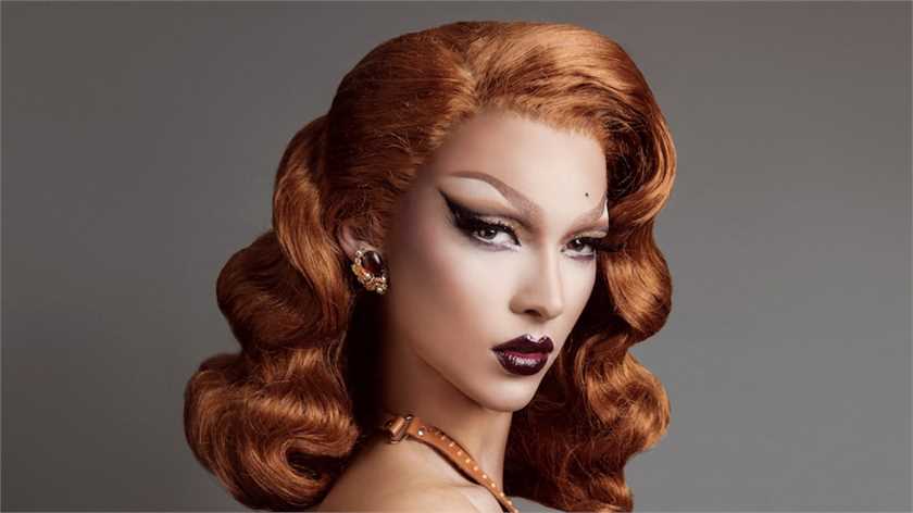 How did Violet Chachki become the queen of drags?